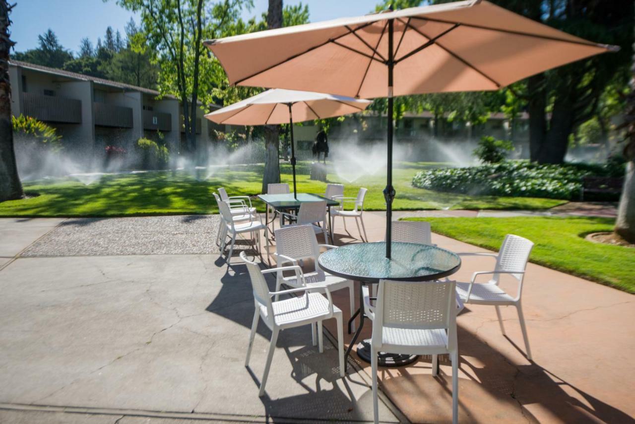 Los Gatos Lodge Eksteriør billede